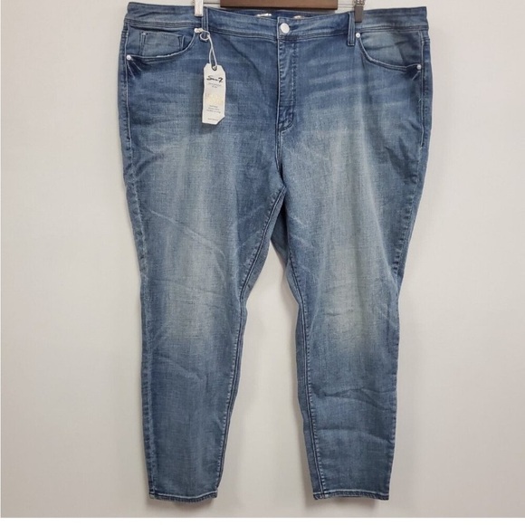 Seven7 NWT High Rise Skinny Crop jeans PLUS SIZE 24 limited edition - Picture 3 of 8
